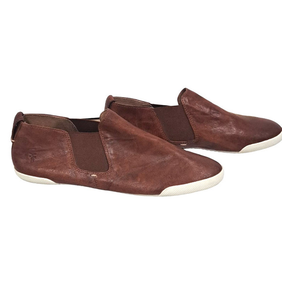 NEW Womens Melanie ChelseaFrye Leather Flats sz 9.5 - Picture 1 of 6